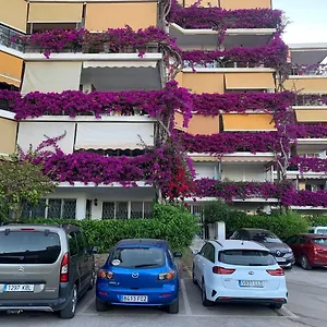 new-tranquilo-apartamento-a-un-paso-de-la-playa-y-del-centro.1costadelsol.com/